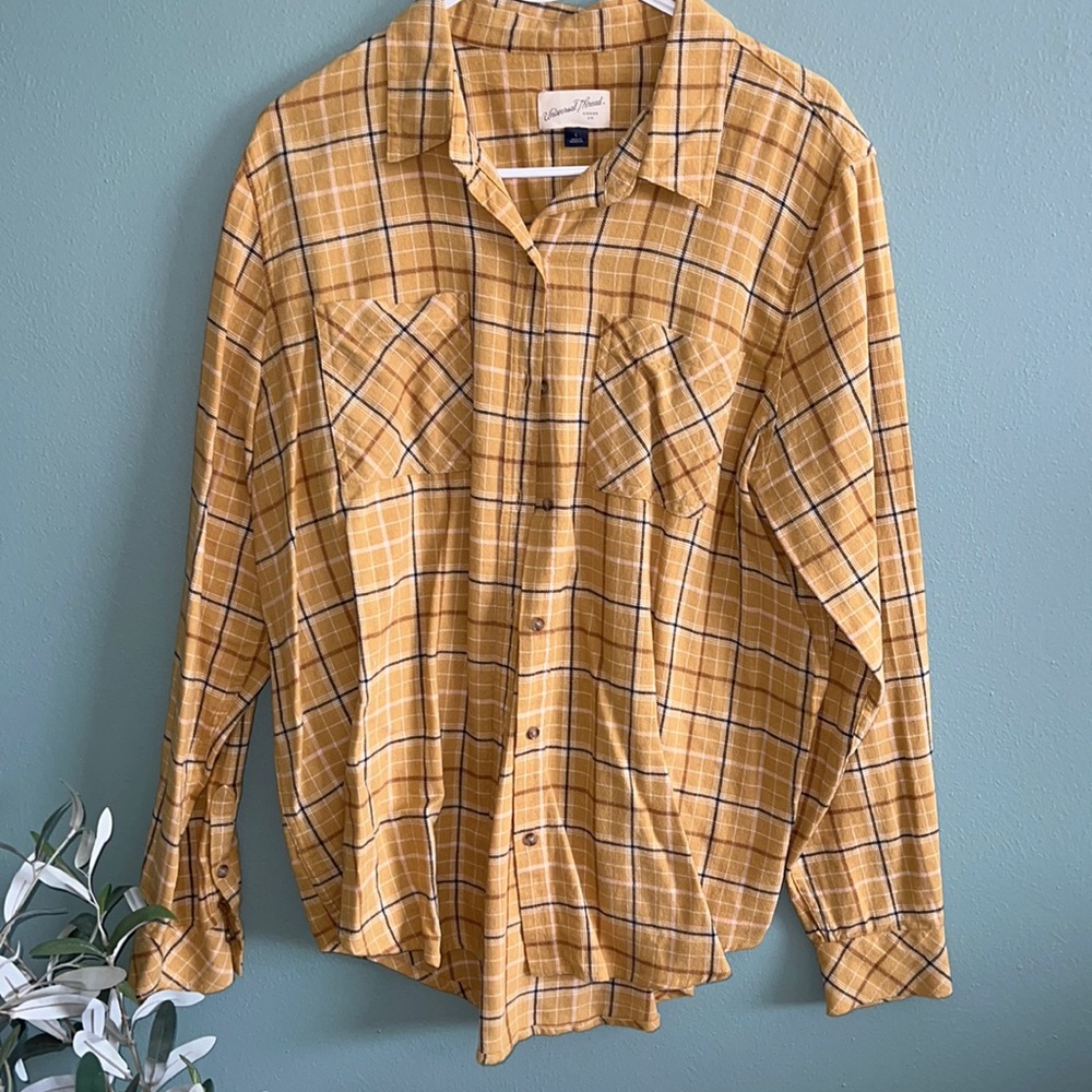 Universal Treads Flannel